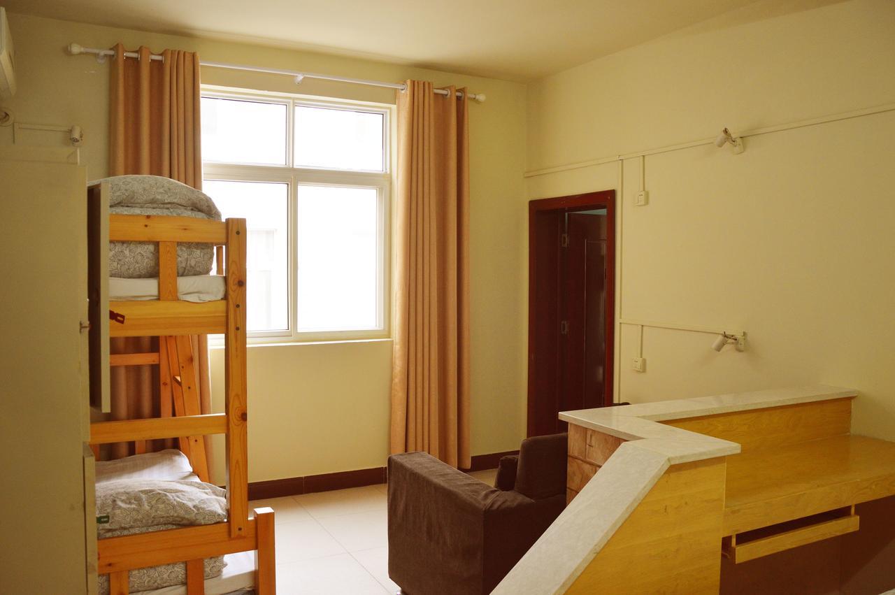Luoyang Longmen Youth Hostel Exteriör bild